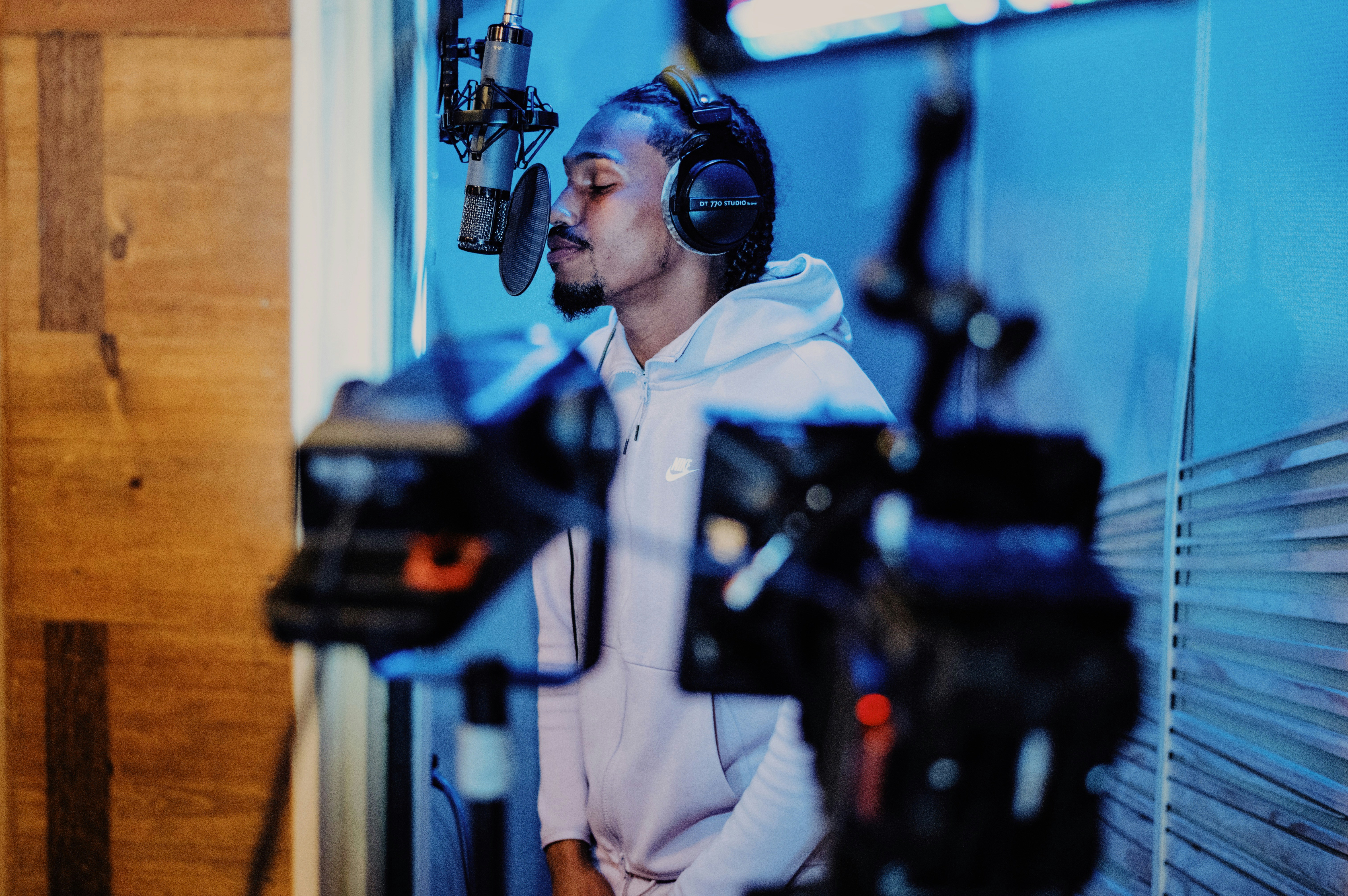 The Unconventional Fusion of Classical Music and Hip-Hop: A New Era of Artistic Collaboration
