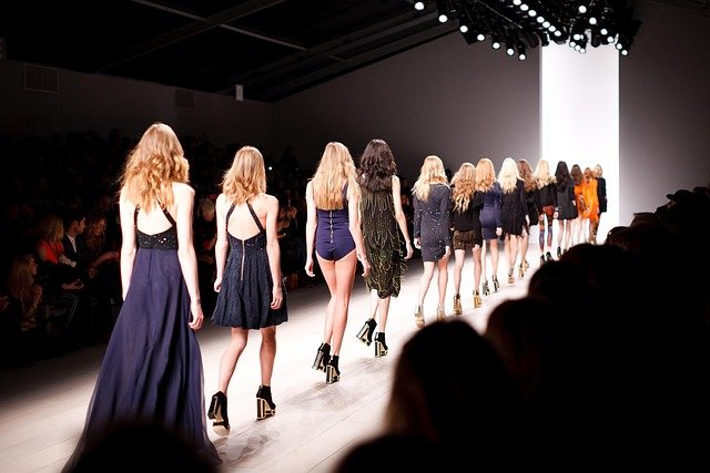 La mode inclusive: Redéfinir les standards de beauté