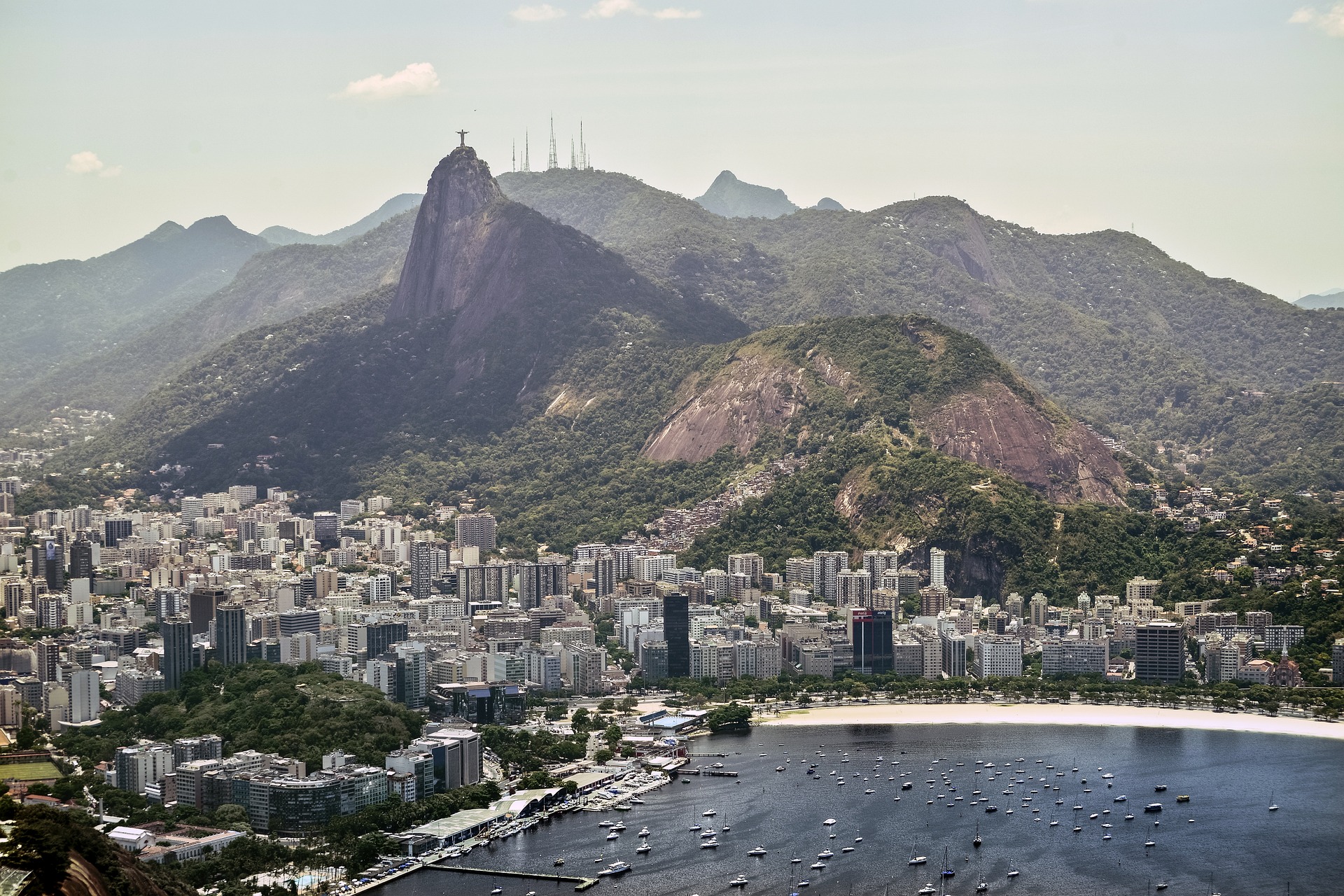 As Maravilhas do Turismo Gastronômico: Uma Viagem Inesquecível pelo Brasil