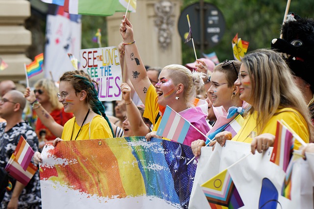最新の日本LGBTニュースをチェック