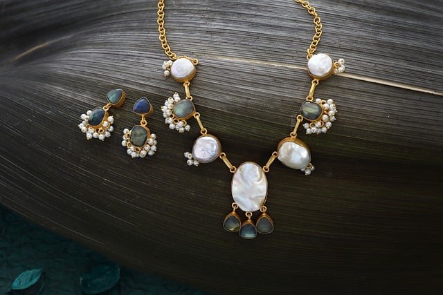 Exploring the Elegance of Jewelry: Craft, Style, and Self-Expression