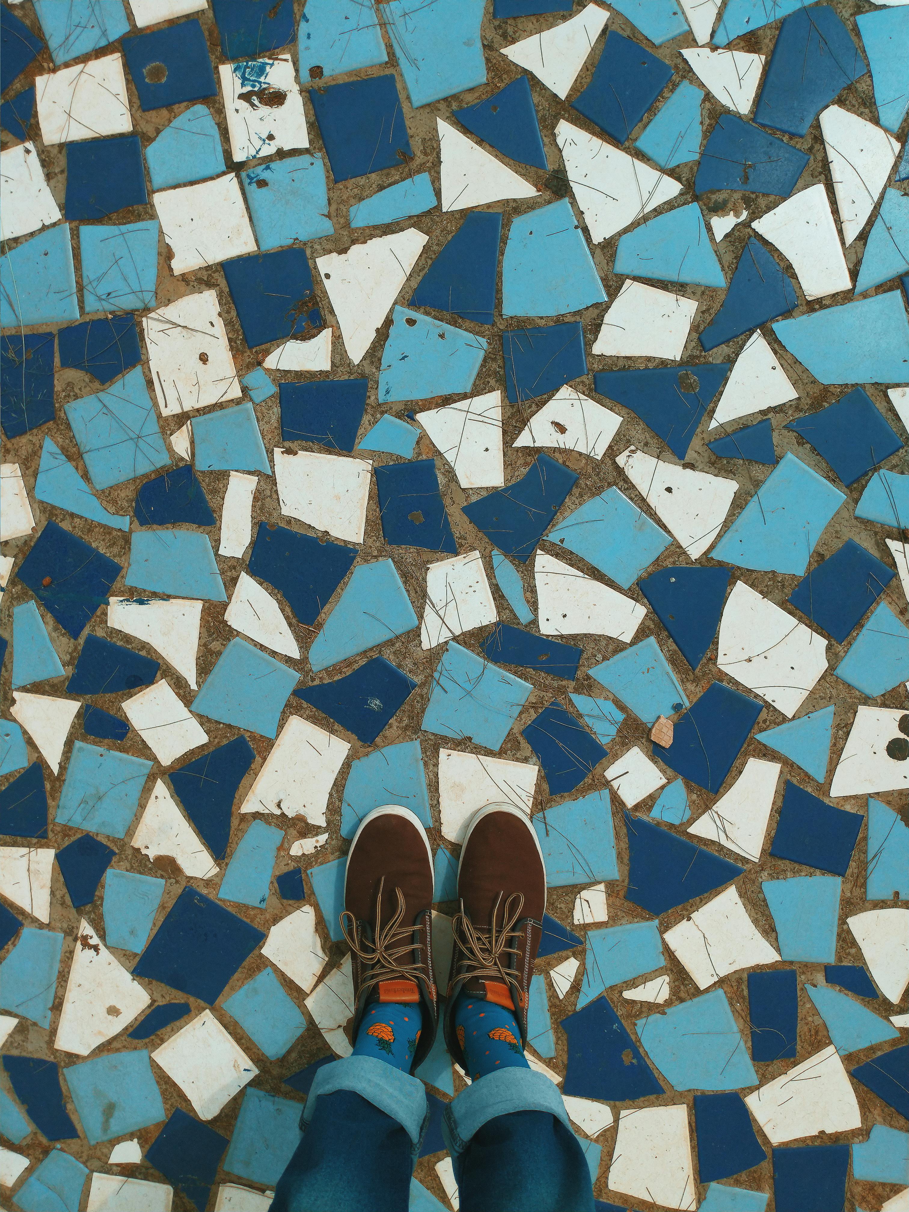 The Undeniable Allure of Mosaic Art in Modern Home Decor