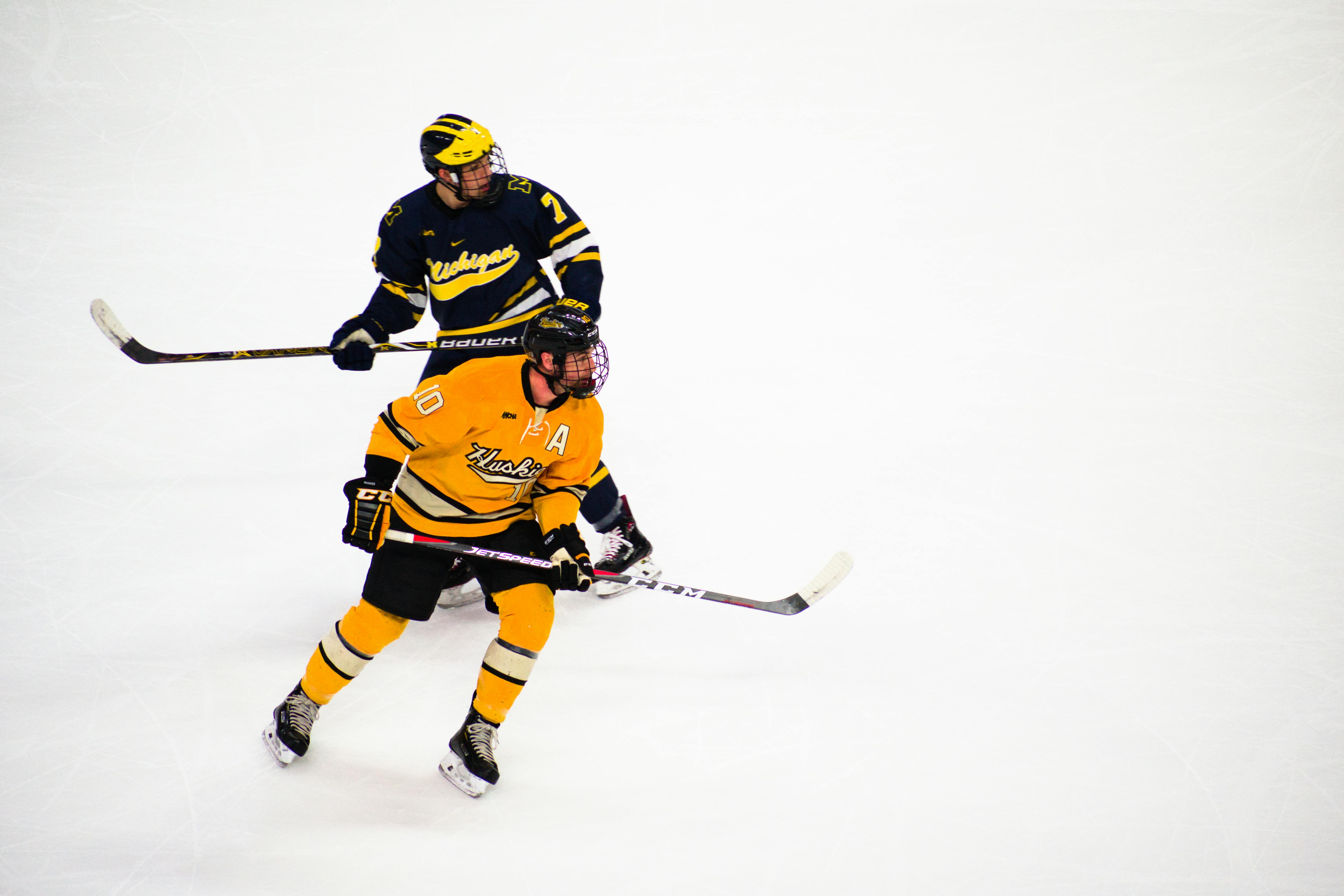 The Intricate Dance of Ice Hockey: A Comprehensive Guide to Understanding the Sport