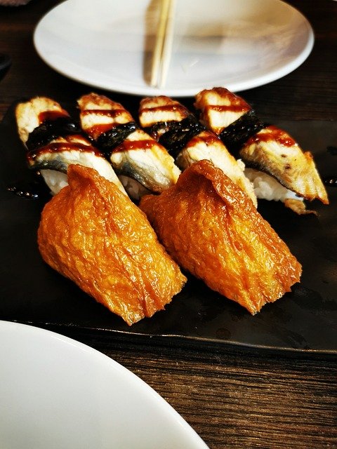 Fusion Sushi: Where East Meets West on a Roll