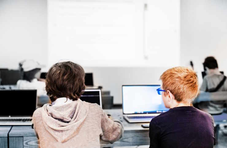 Digitale Entmenschlichung: Ein Blick auf die Auswirkungen der Technologie auf die Gesellschaft