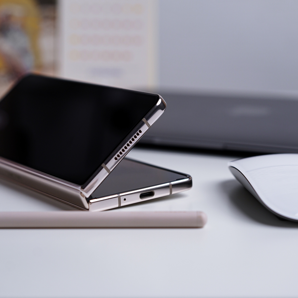 Unfolding the Mystery of Foldable Technology