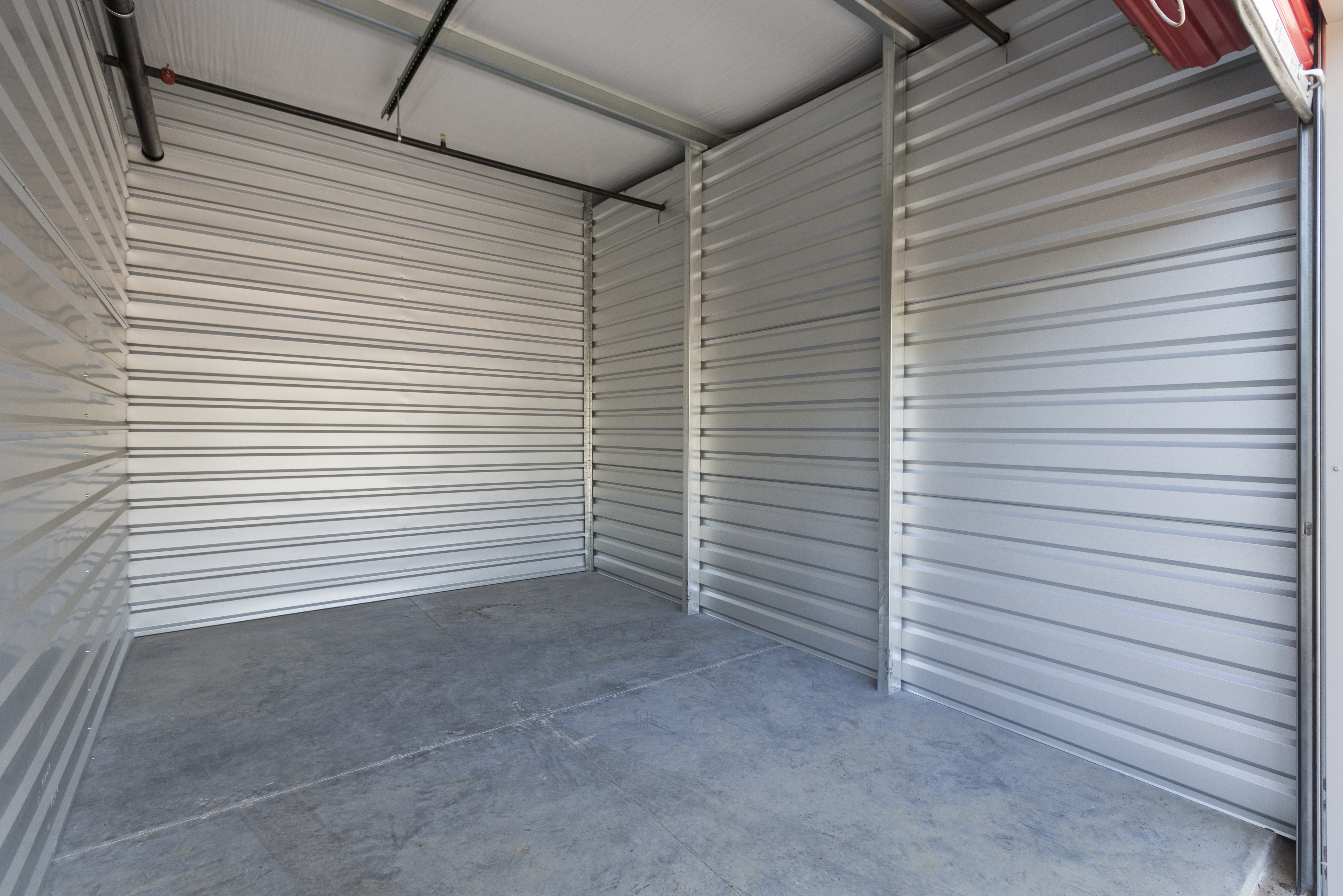 Explore Durable and Practical Floor Coating Options for Your Space