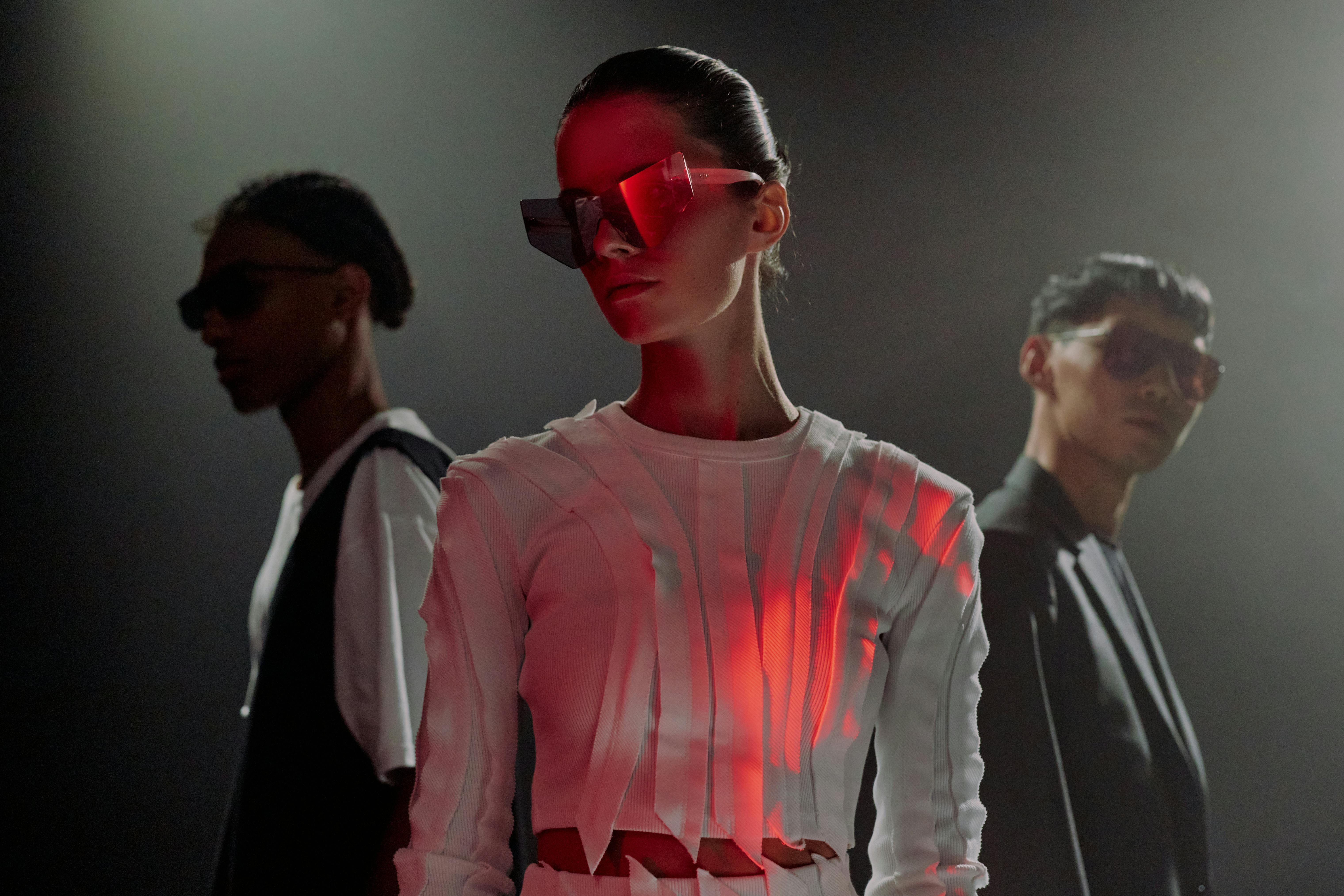Eclectic Fusion: Crossing Boundaries in Fashion & Shopping