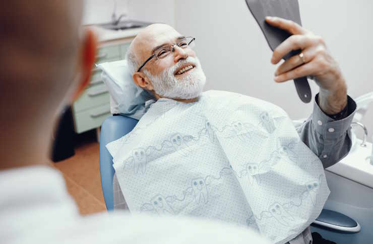 Flexible Zahlungsoptionen für Zahnimplantate: Ein umfassender Leitfaden