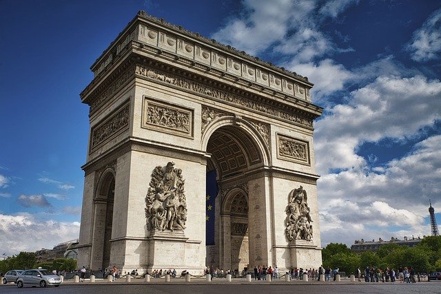 Site de Trading en Ligne : Guide Complet pour Investisseurs