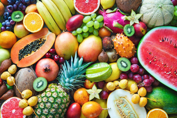 A Dive into the Vibrant World of Tropical Fruits
