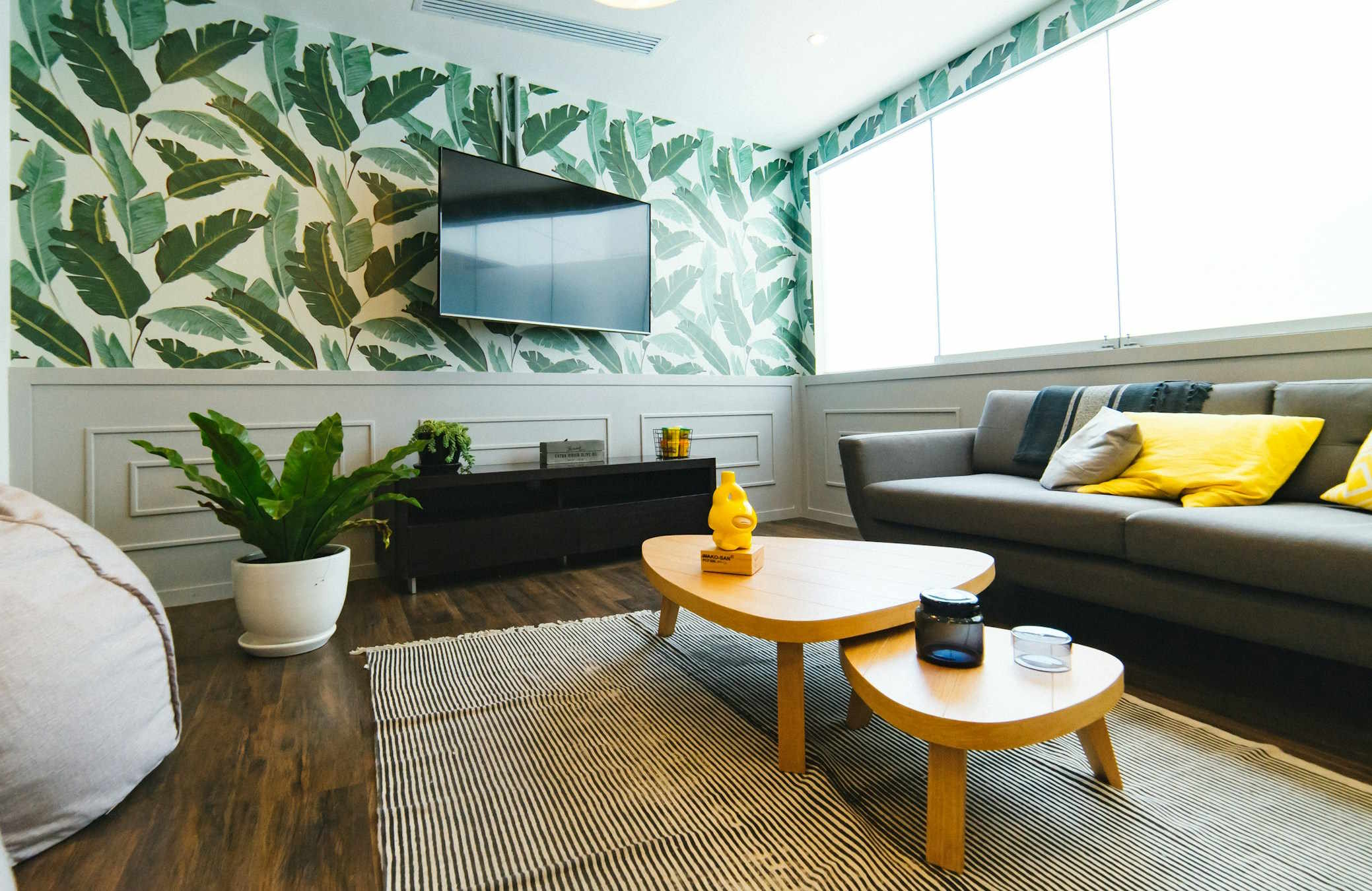 Making a Statement with Exotic Jungle Prints in Home Decor