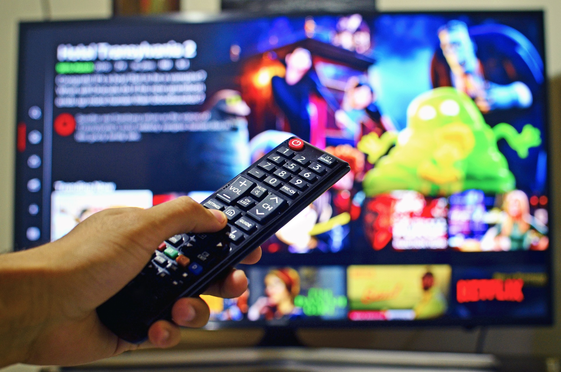 Diving into the Realm of Fixed Wireless Access: A Modern Telecommunications Solution