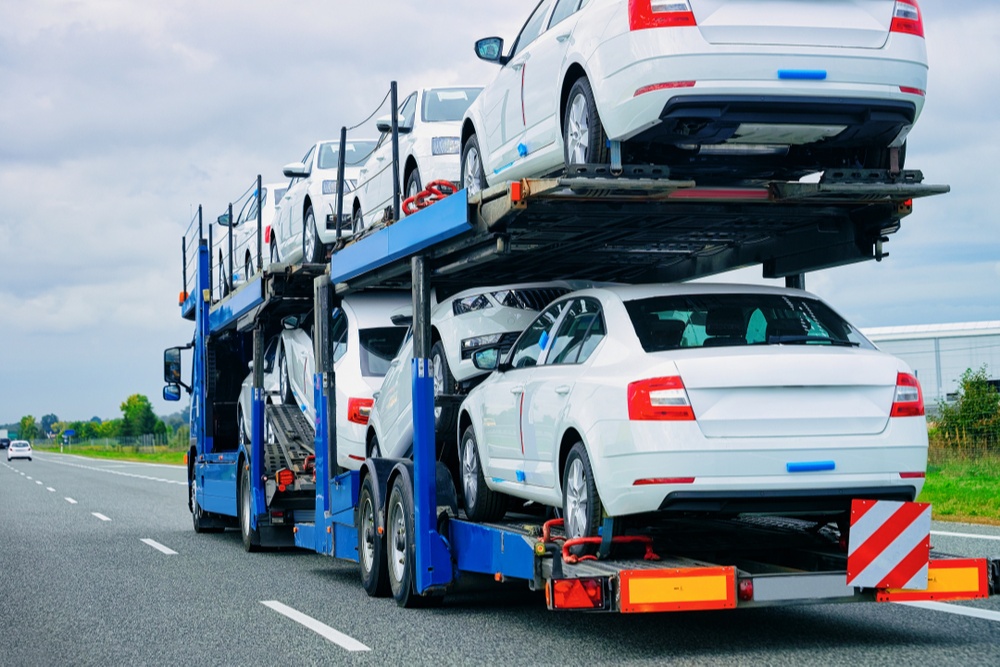 The Evolution and Impact of Modern Trucks: From Mini Trucks to Heavy-Duty Vehicles