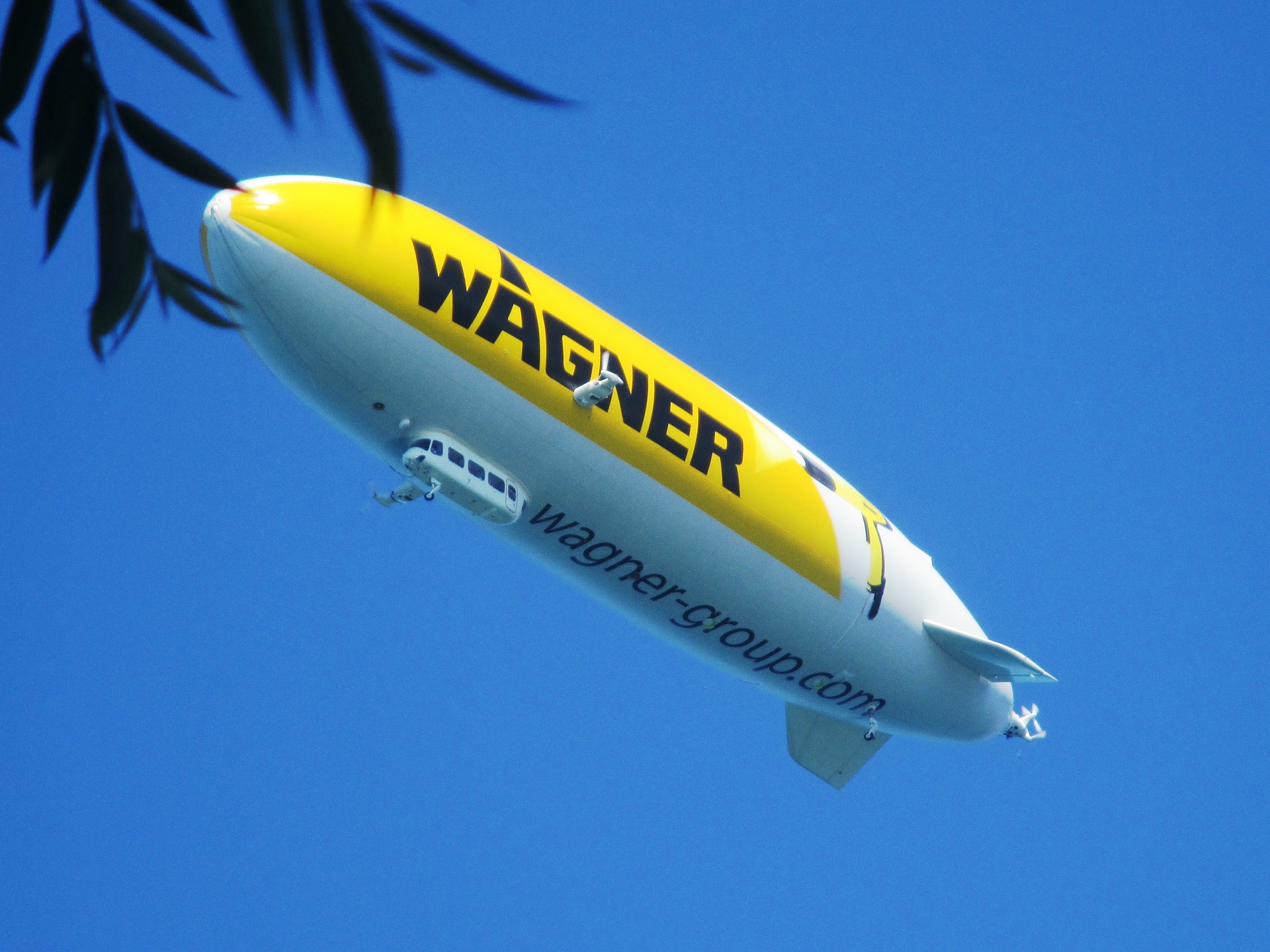 Rediscovering Travel: The Resurgence of Scenic Airship Journeys