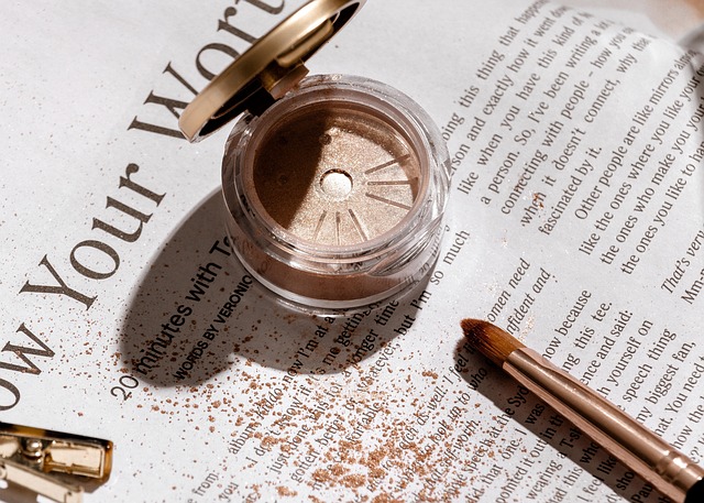 # Encuentra tu Belleza con Avon Cosmetics: Innovación y Estilo