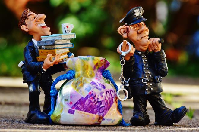 A Deep Dive into Dollar-Cost Averaging: A Timeless Investment Strategy