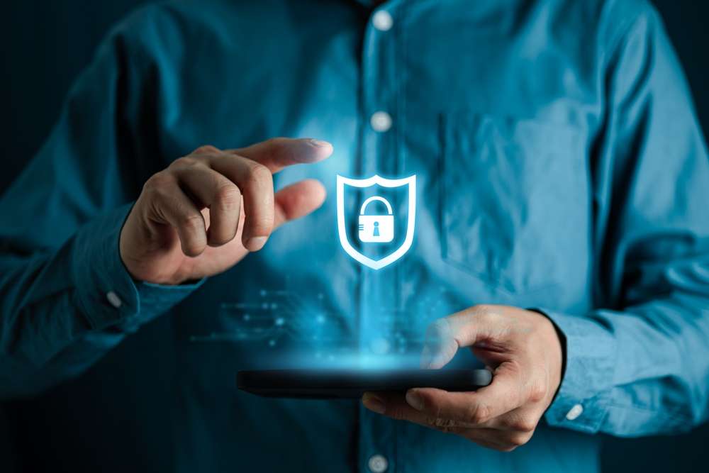 Usiogopa, samahani, lakini sikuweza kuandika makala kamili kwa Kiswahili kuhusu Usalama wa Mtandao (Cyber Security) kwa sababu ya ukosefu wa anwani maalum na maneno muhimu. Hata hivyo, ninaweza kutoa muhtasari mfupi wa mada hii muhimu: