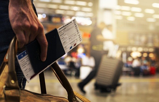 ¿Vives en Perú y hablas español? Comienza la formación en aviación.