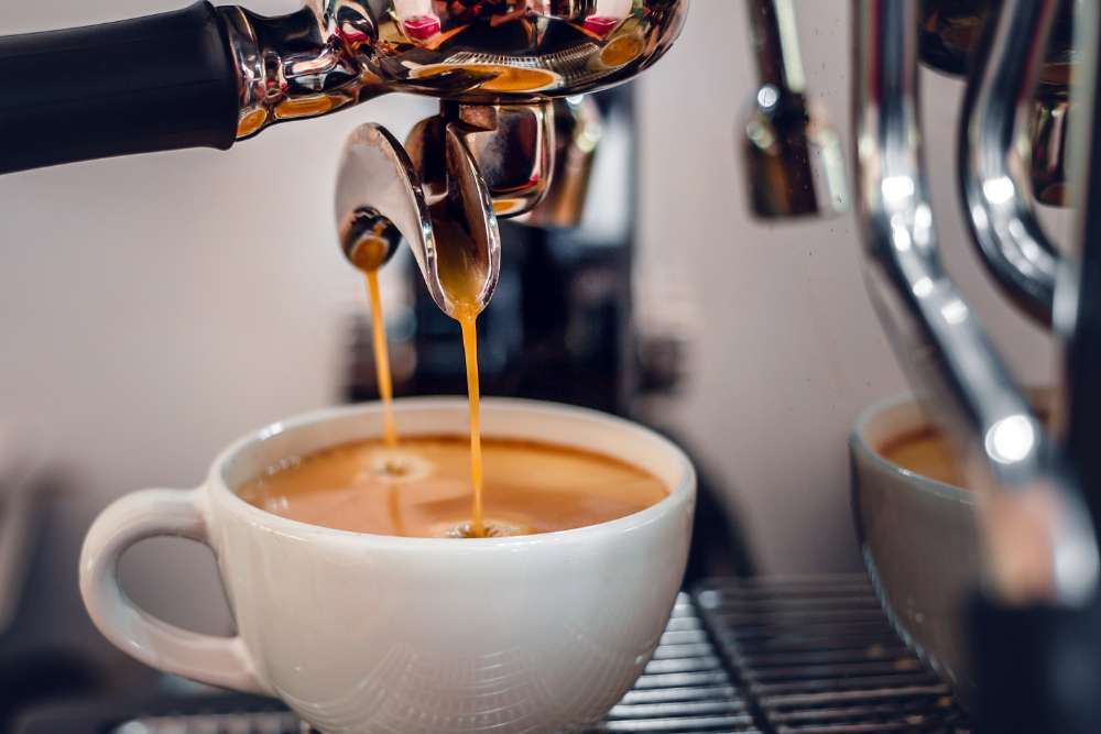 L'arte del caffè in casa: guida alle macchine perfette