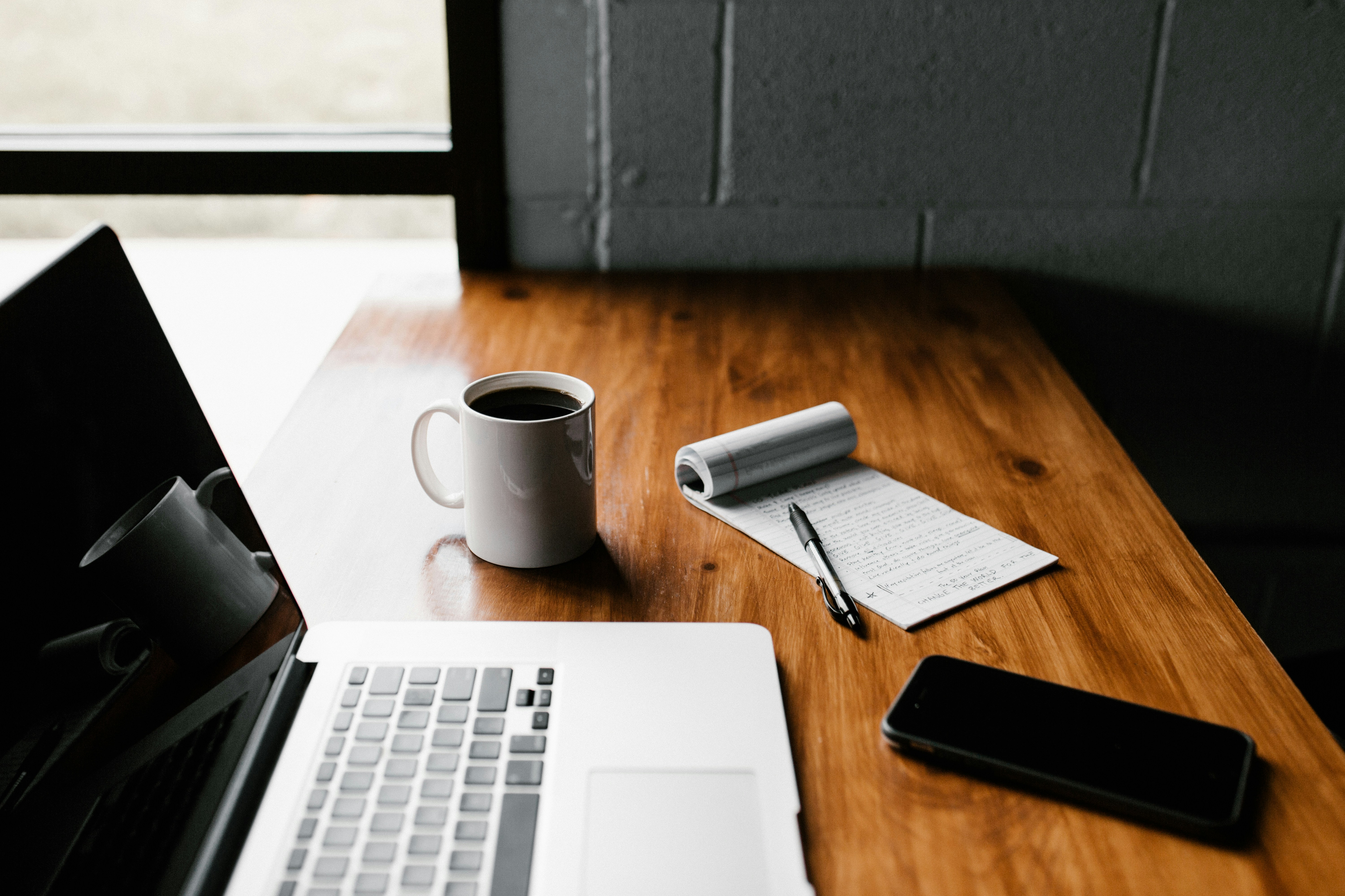 Disrupting the Disruptors: Innovative Strategies For Thriving in the New Wave of Technology-Driven Jobs