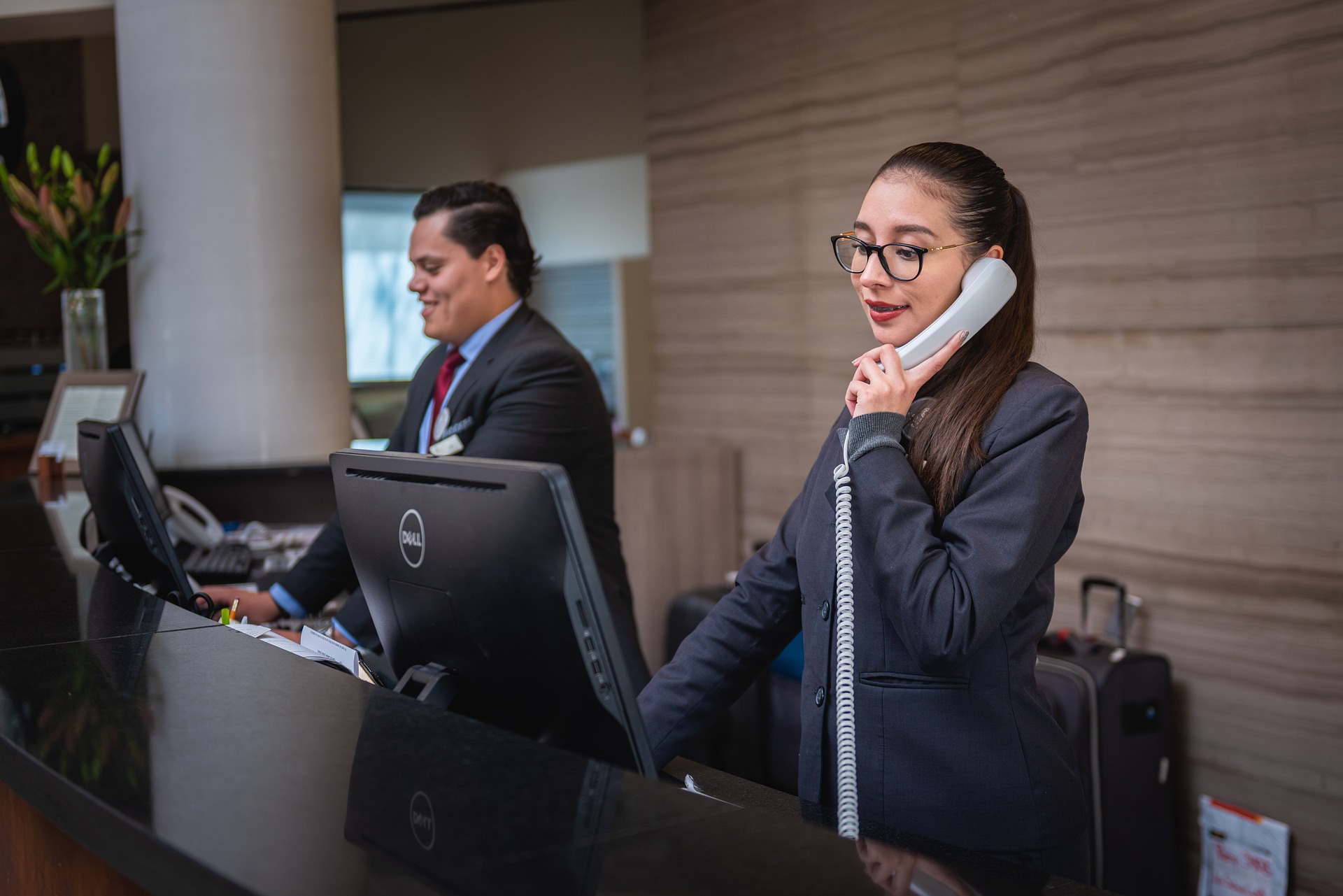 Hotel-Jobs in Dubai: Chancen, Gehälter und erforderliche Qualifikationen