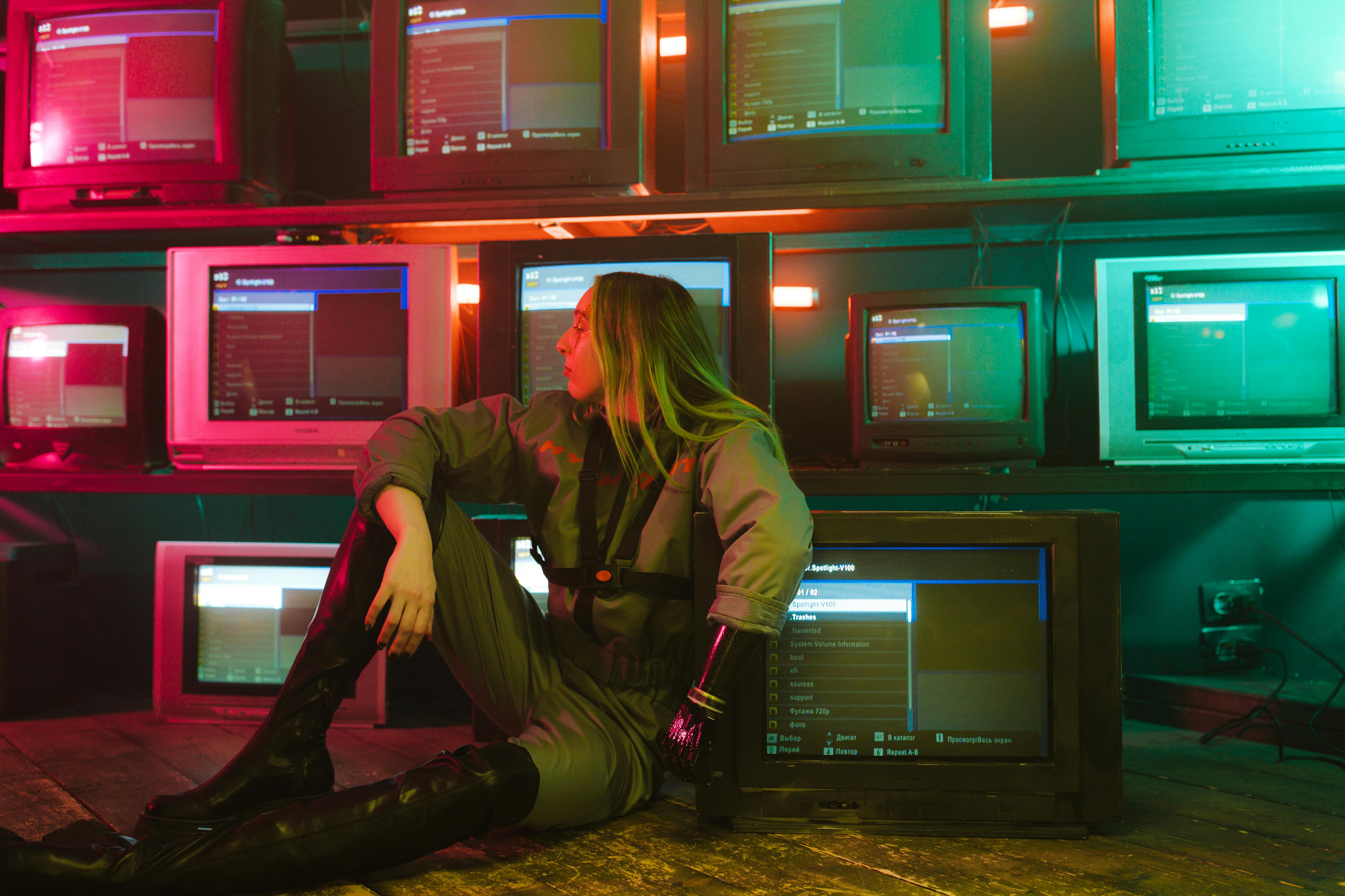 Unveiling the Allure of Fashionable Techwear: A Deep Dive into Performance Fashion
