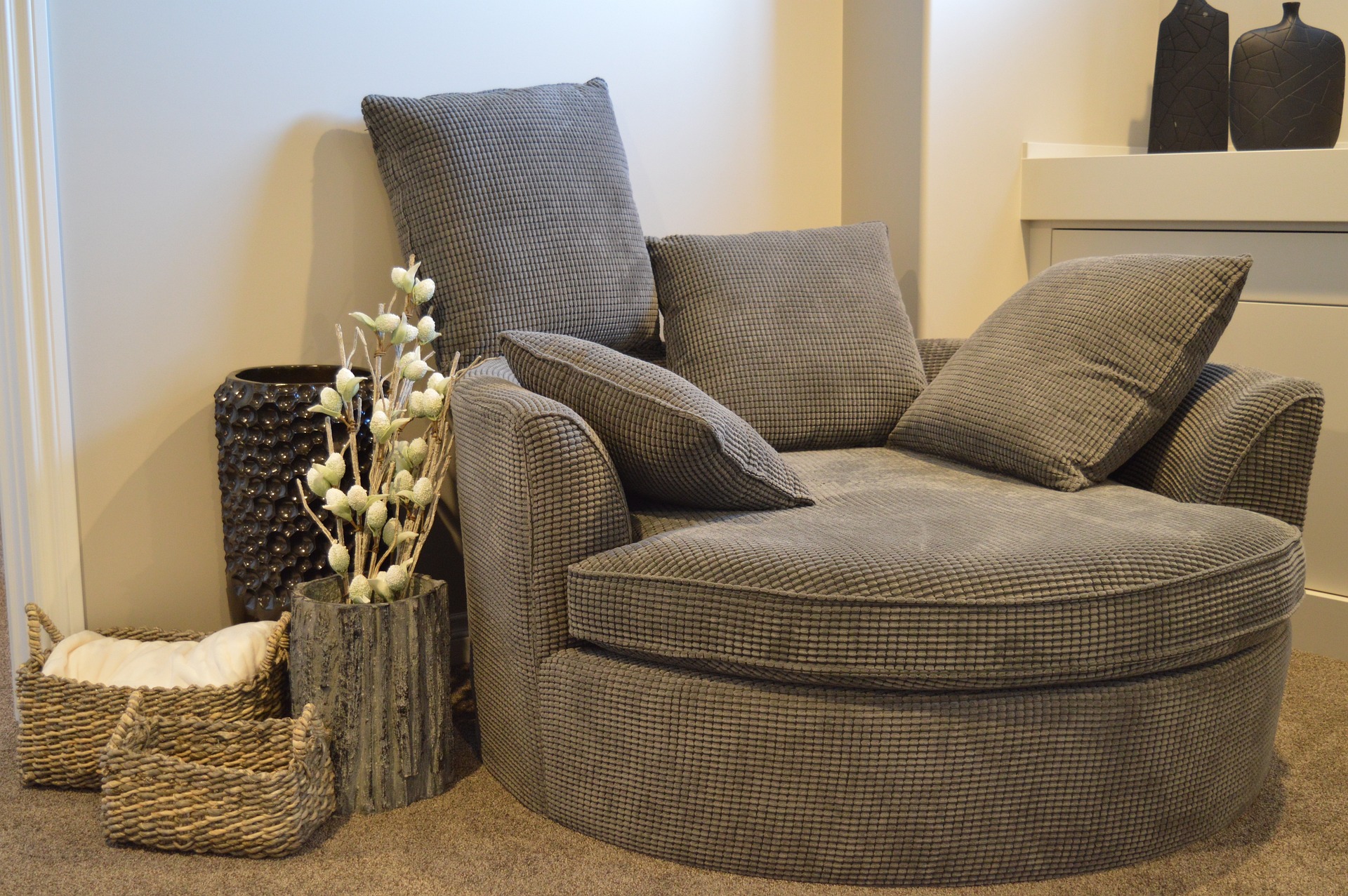 More People Are Financing Recliner Chairs In 2025—Here's Why It Makes Sense