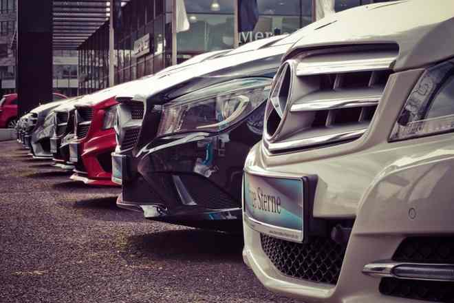 Road to the Future: The Role of Hydrogen Fuel Cell Vehicles