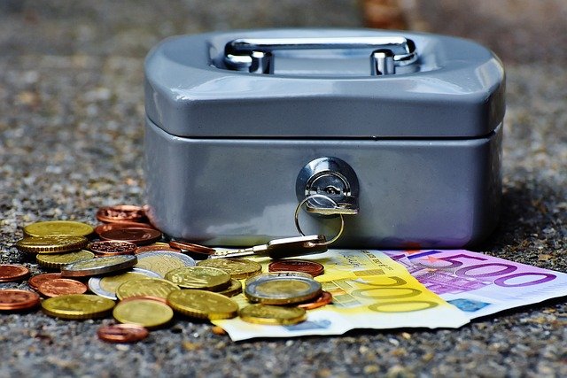 The Behavioral Economics of Reverse Mortgages: Redefining Senior Finance