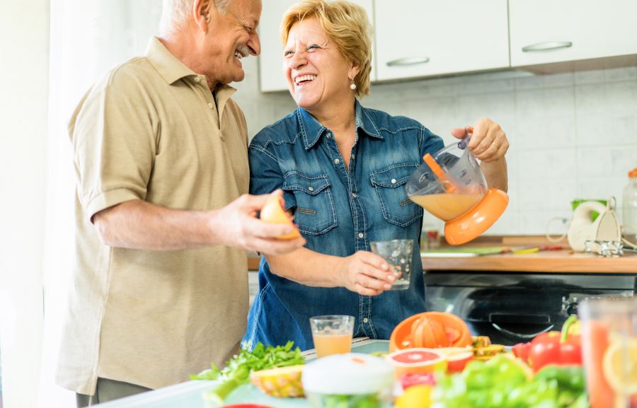 The Intersection of Nutrition and Alzheimer's Disease: Understanding the Role of Diet in Brain Health