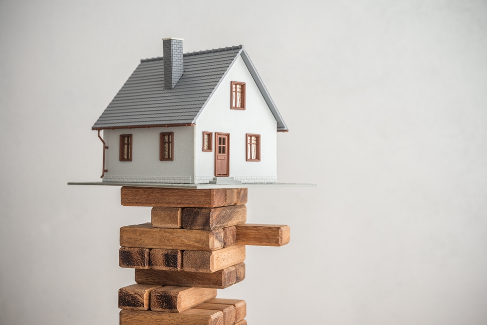 Deciphering the Boons and Banes of Investing in Real Estate Investment Trusts