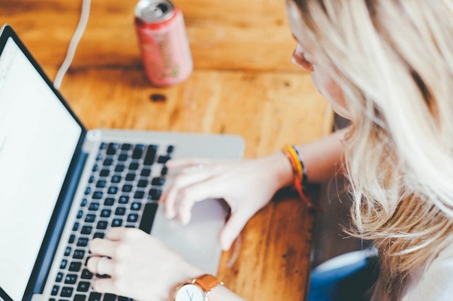 Reinventing Digital Education: The Emerging Role of Virtual Reality in Remote Learning