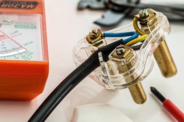 Common Tools and Measurement Techniques for New Technicians