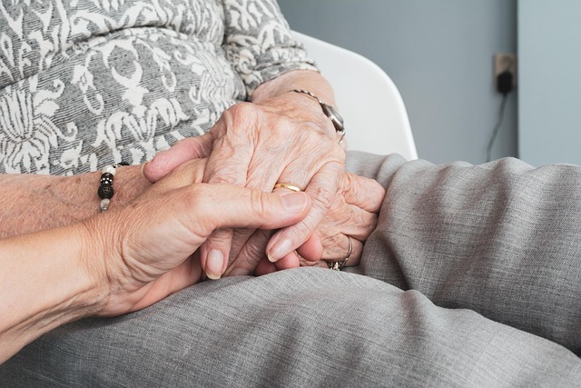 24-Stunden-Pflege zu Hause: Optionen, Kosten und Leistungen im Überblick