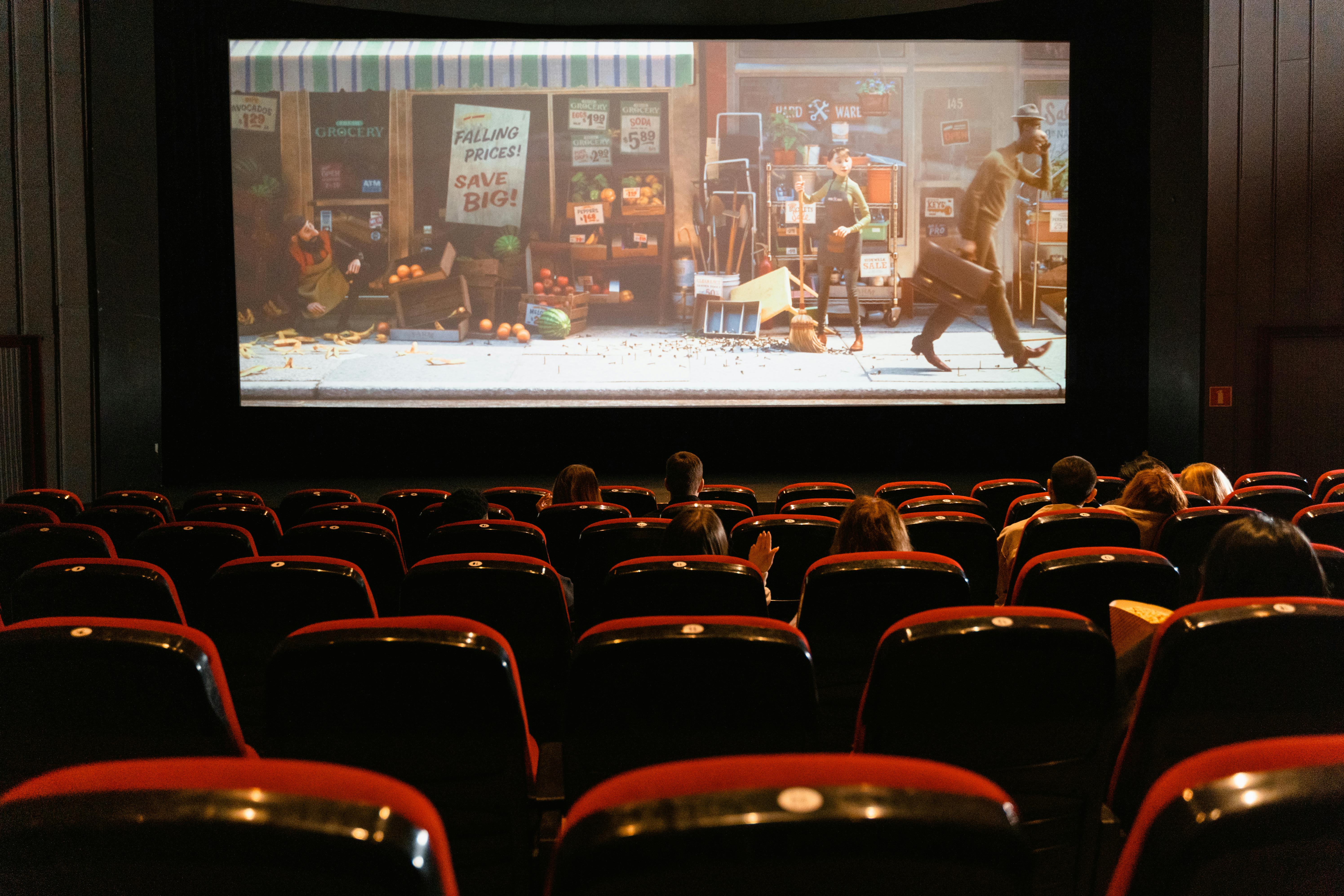 Shattering the Fourth Wall: An Innovative Approach in Contemporary Theater