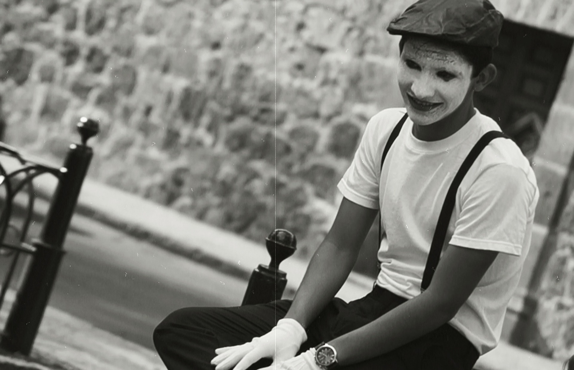 Retrospective: The Silent Symphony of Mime Artistry in Modern Times