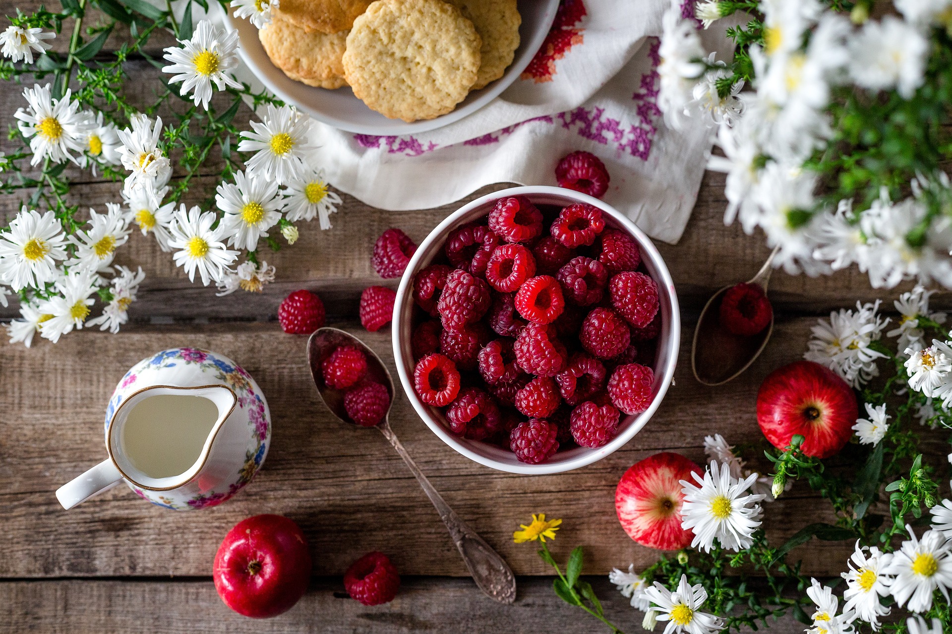 Peeling Back the Hype: The Truth About Superfruits