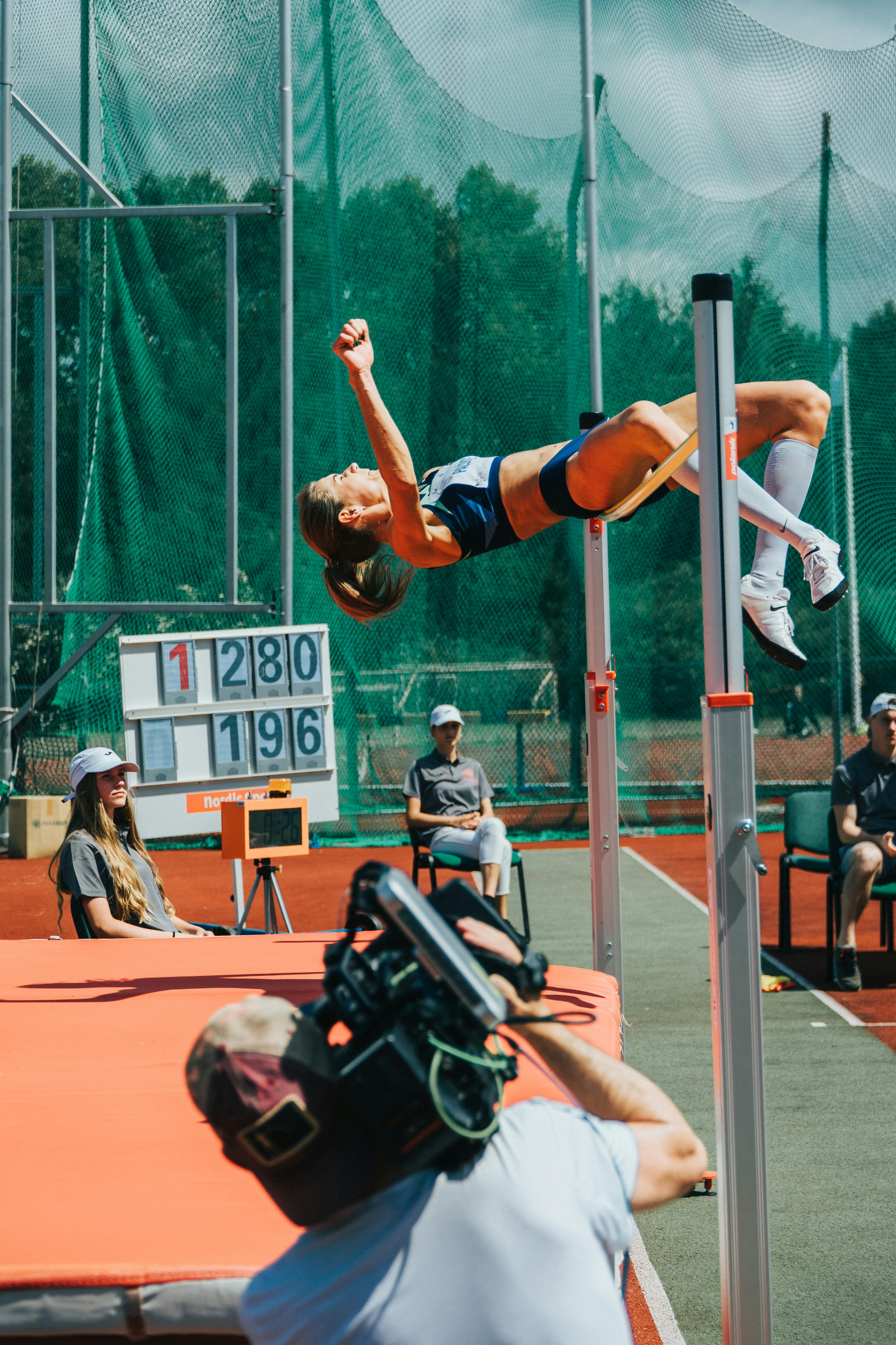 Breaking Down the Science of the Fosbury Flop: A Revolutionary High Jump Technique