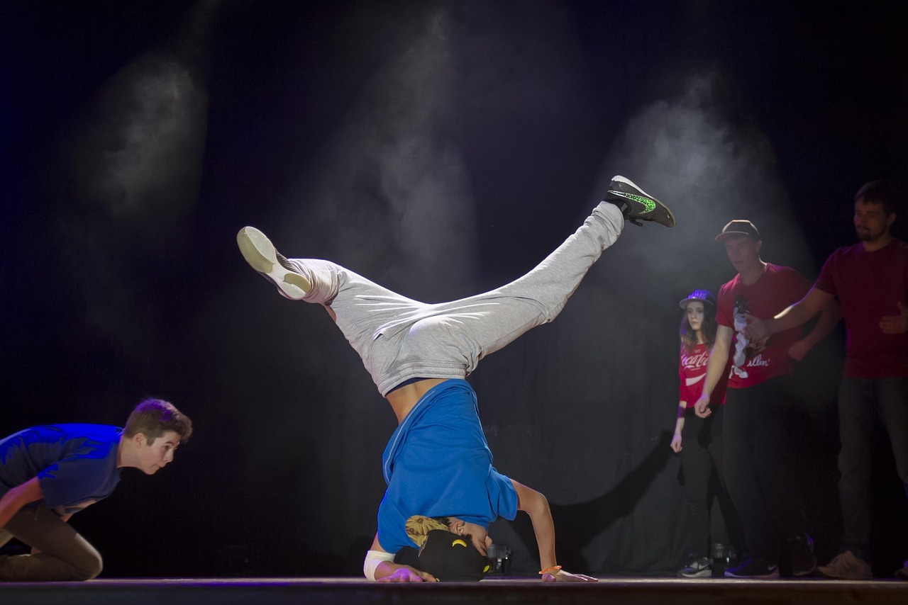 The Intrinsic Beauty of Movement: Dance Fitness as a Path to Wellness