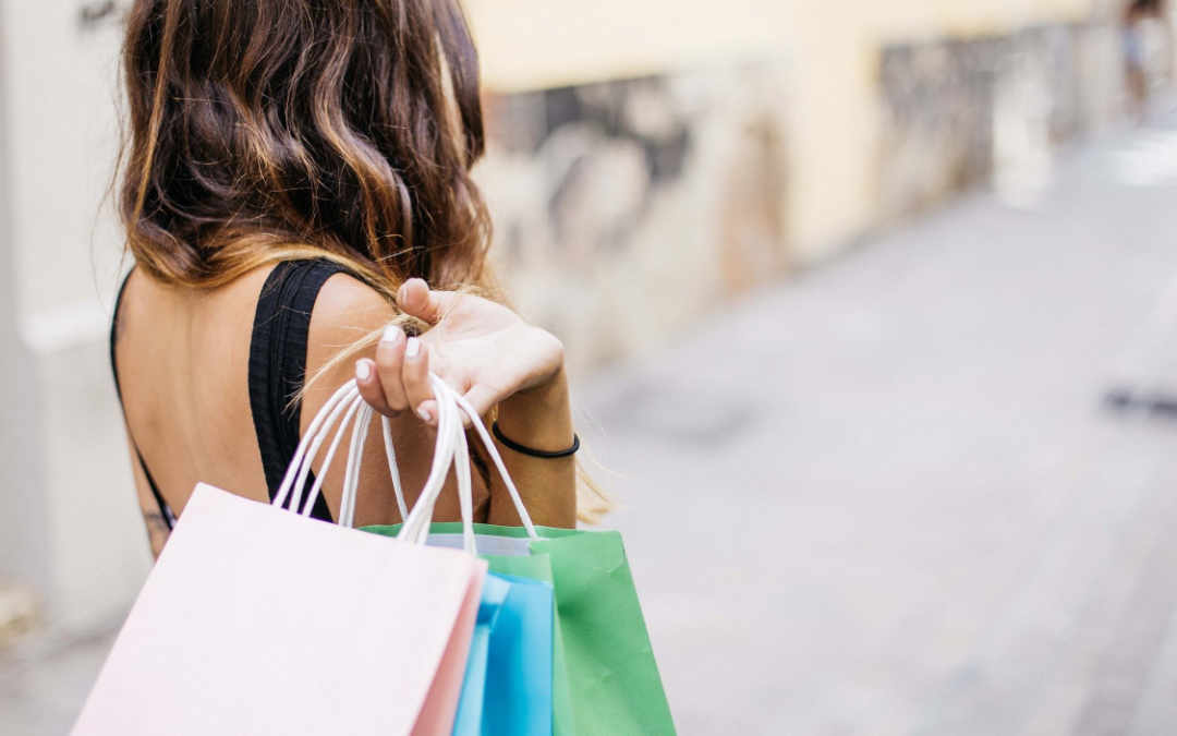 Snagging the Deal: A Smart Guide to Off-Season Shopping