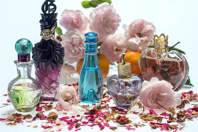 Unveiling the World of Perfume and Fragrance