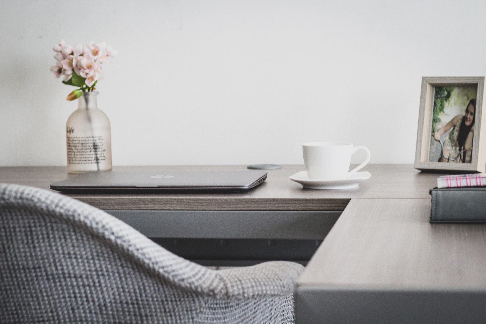 Reviving Tradition: The Resurgence of Wabi-Sabi in Modern Interiors
