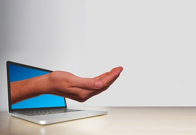 The Best Internet Options for Older Adults in 2025