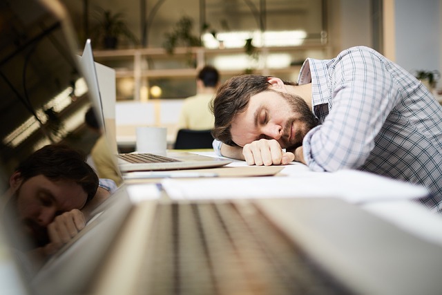 Unlocking the Benefits of Hiring Remote Employees
