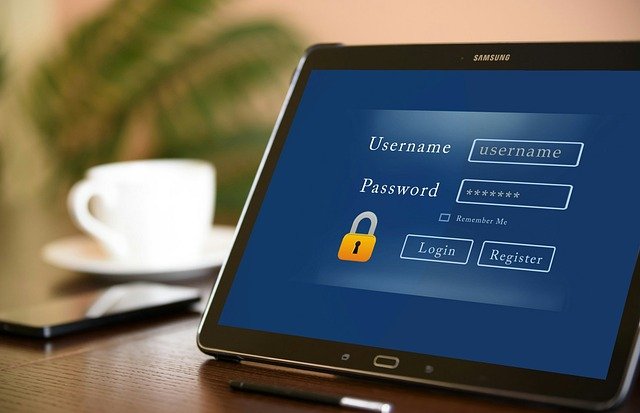 小規模店舗が知るべき！2025年版安全なパスワードマネージャーの選び方と活用法