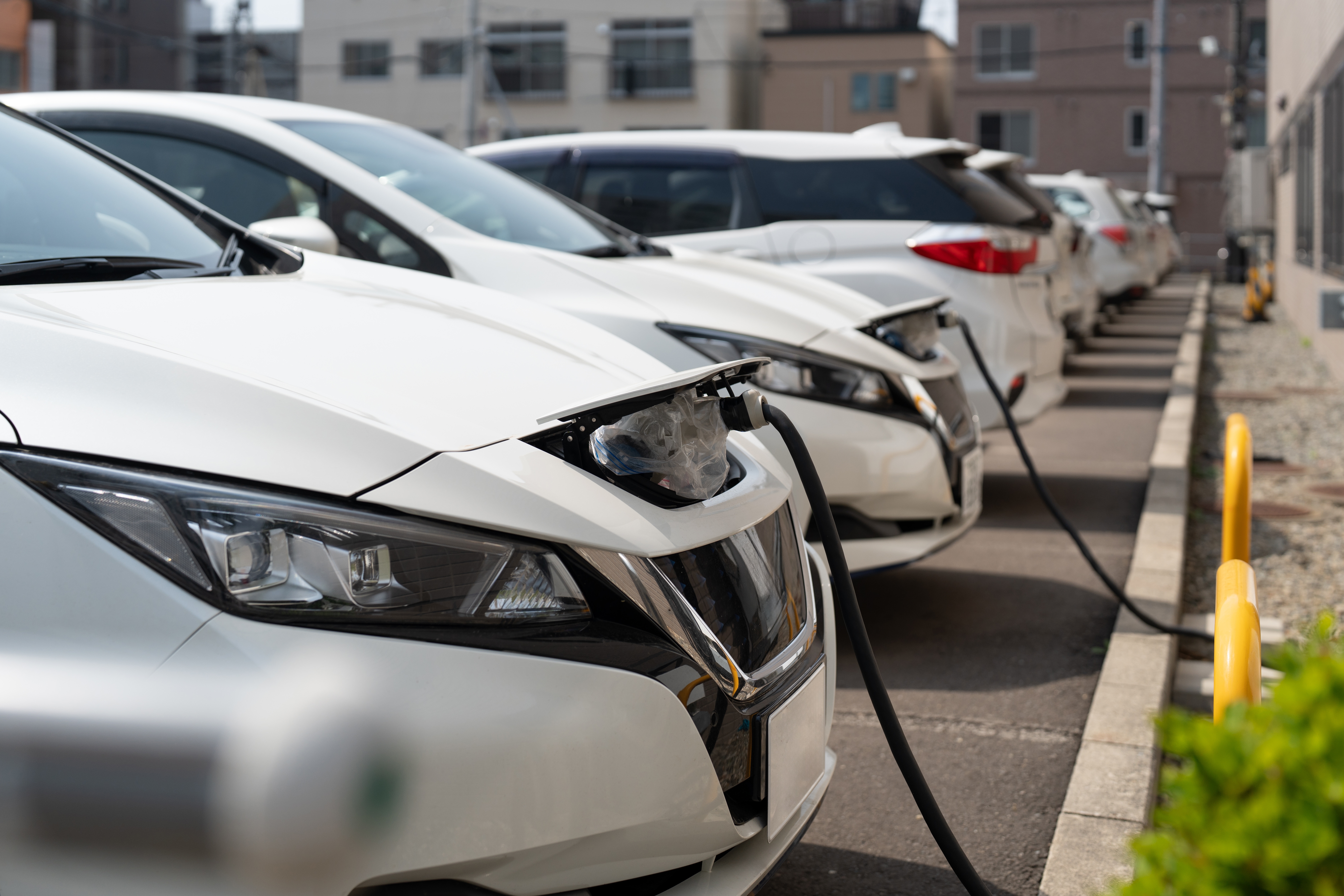 Przyszłość Małych Samochodów Elektrycznych: Bezpieczeństwo i Ekologia