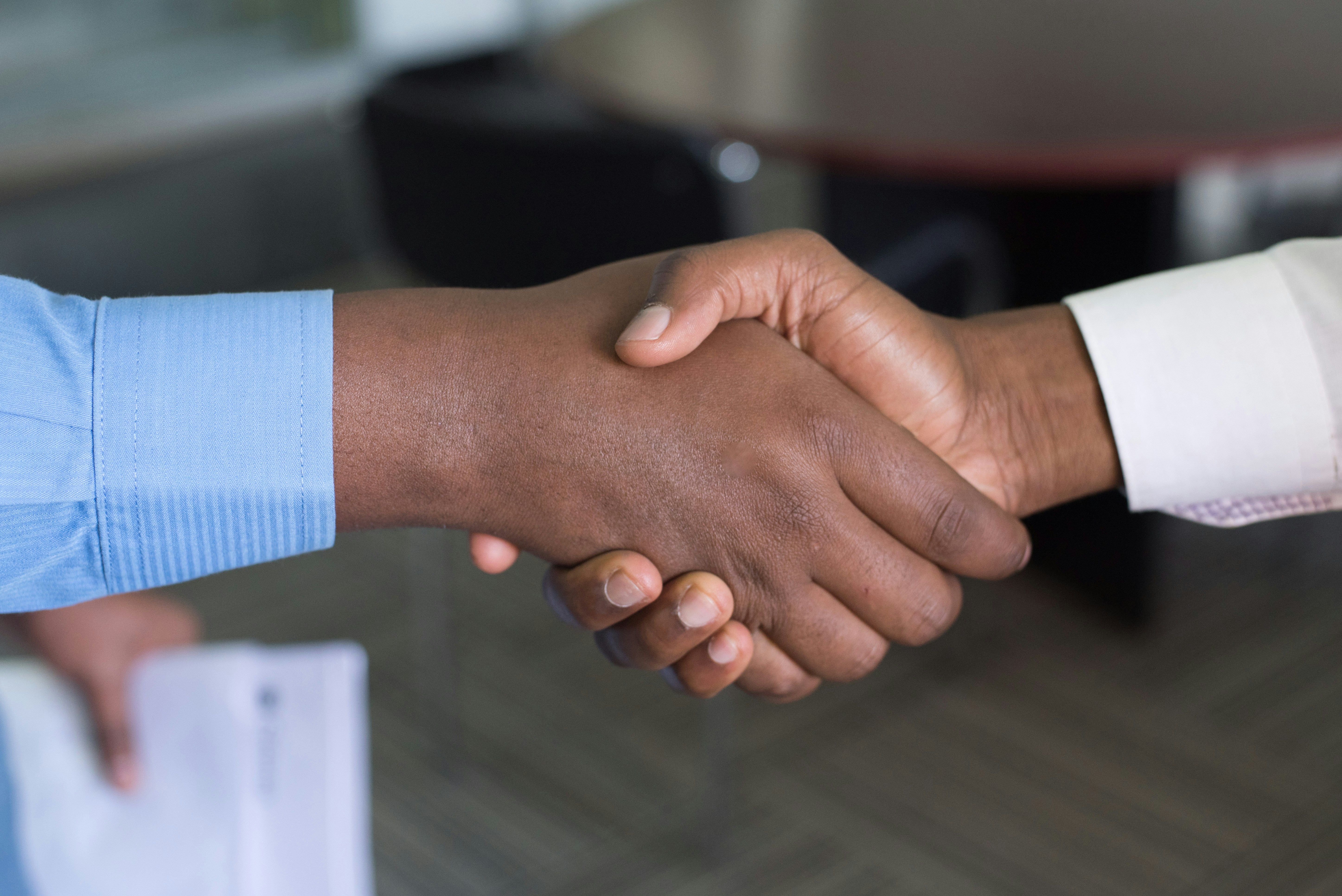 Balancing the Equation: The Pros and Cons of Balanced Funds