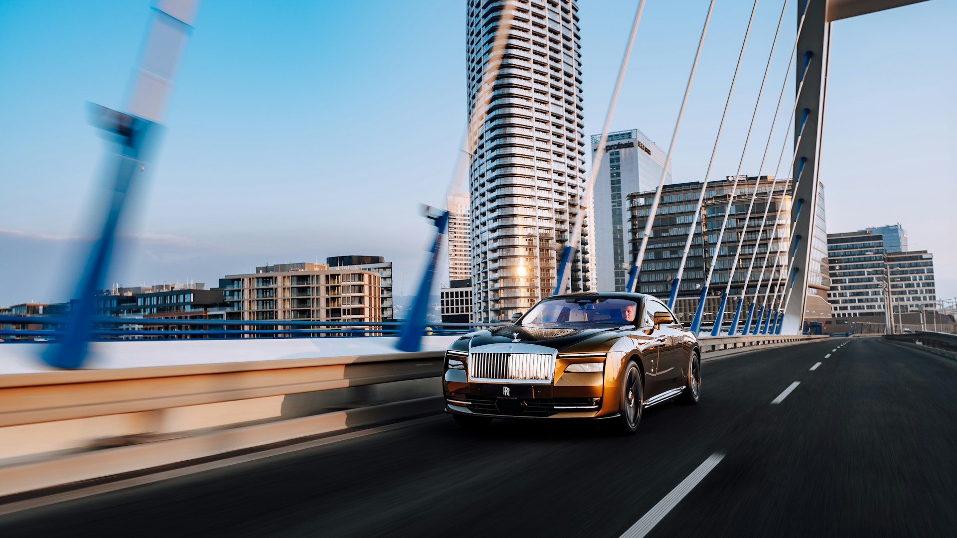 Pioneering the Future: A Deeper Look into Hydrogen Fuel Cell Vehicles