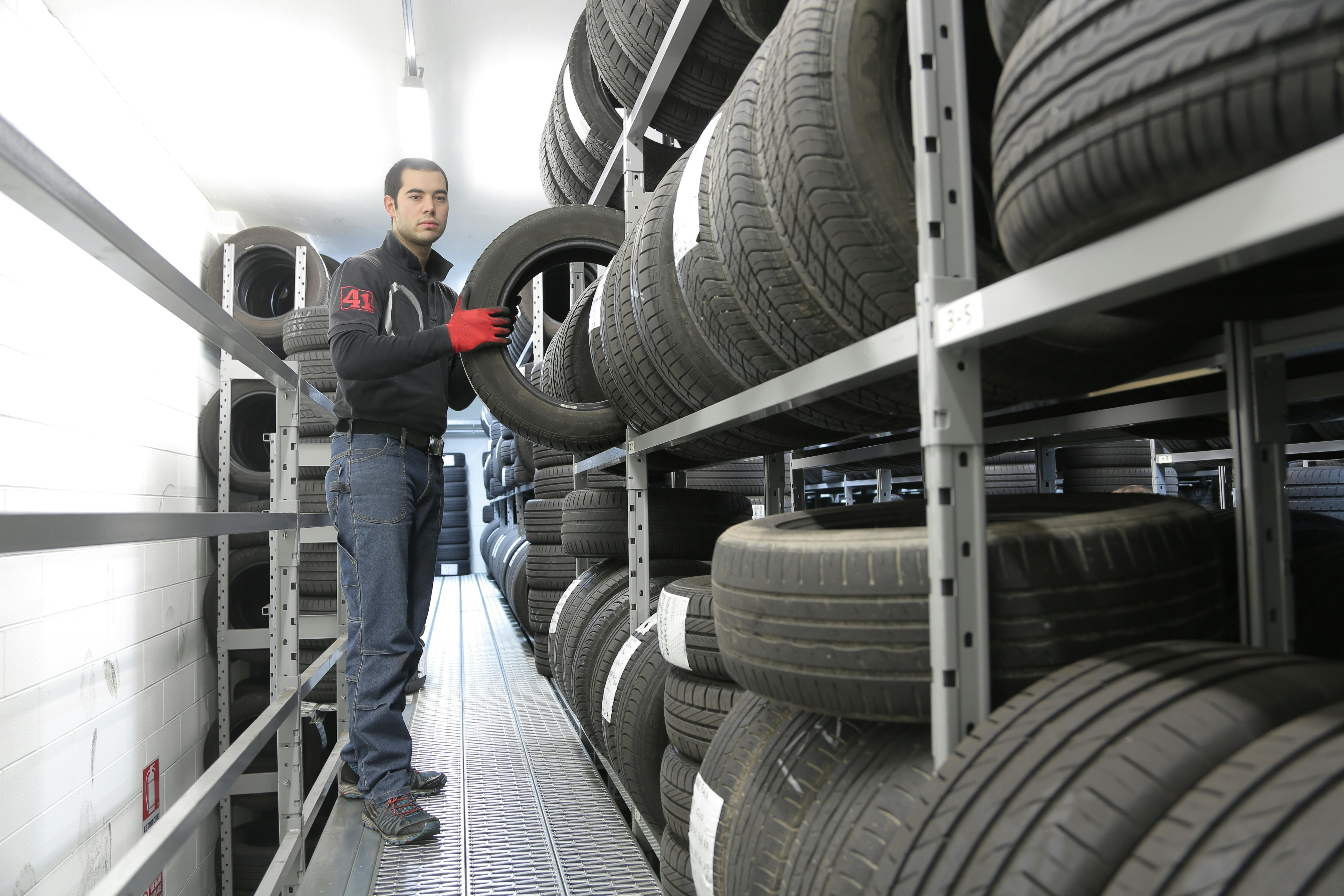 The Intricate World of High-Performance Tyres: Unraveling the Science Behind the Grip